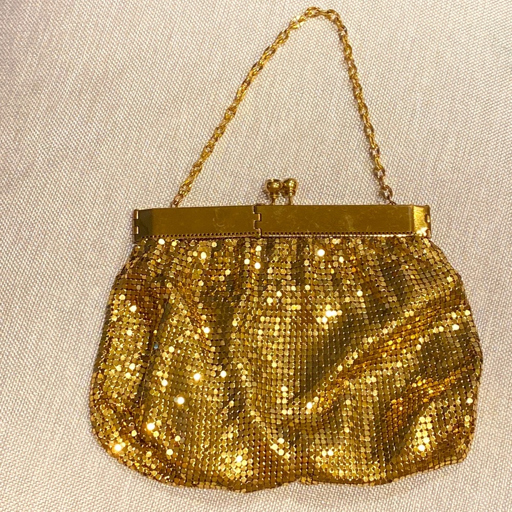 Whiting & Davis style gold small holiday weddings purse vintage shimmering gold